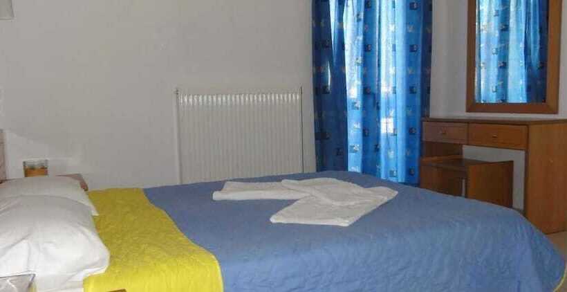 家庭公寓, Eleni Palace