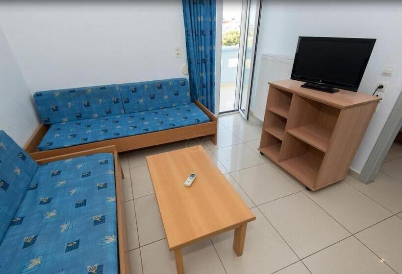 家庭公寓, Eleni Palace