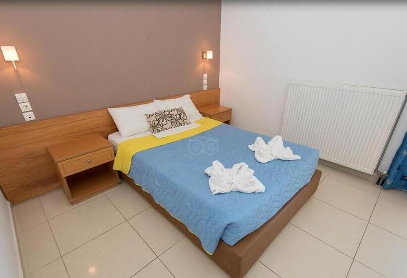 高级家庭房间, Eleni Palace