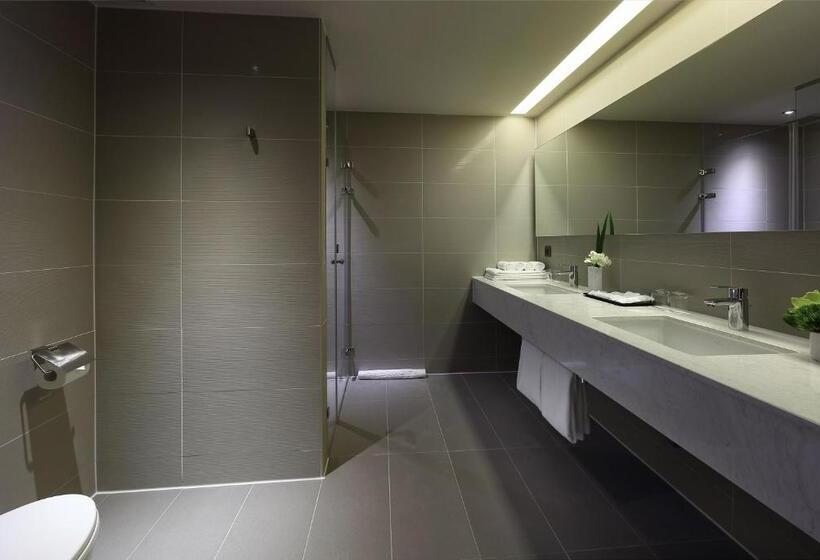 سوییت لوکس, Just Sleep Kaohsiung Zhongzheng