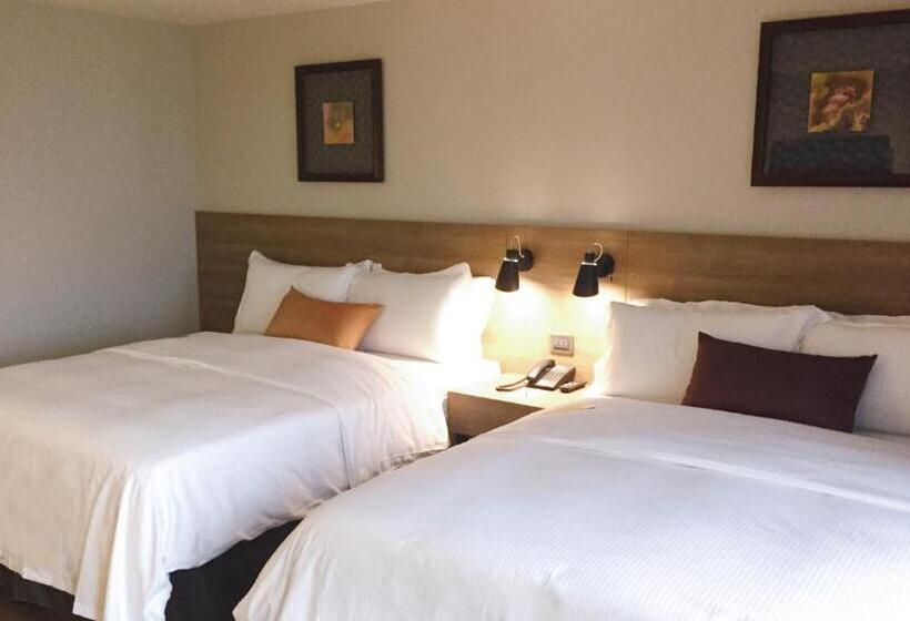 سوییت لوکس, Just Sleep Kaohsiung Zhongzheng