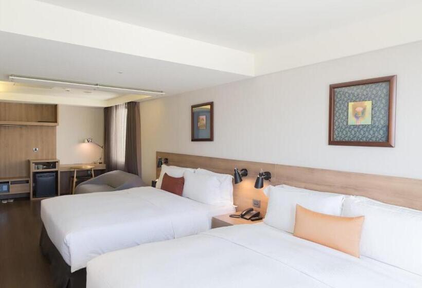 اتاق لوکس خانوادگی, Just Sleep Kaohsiung Zhongzheng