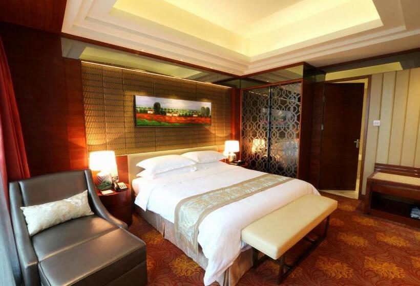 Executive Süit, Leeden Jingxi