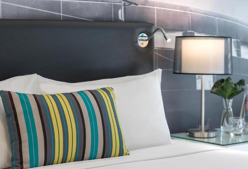 스탠다드 스튜디오 (전망), Oaks Melbourne On William Suites