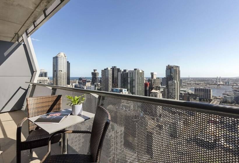 2 베드룸 이그제큐티브 아파트, Oaks Melbourne On William Suites