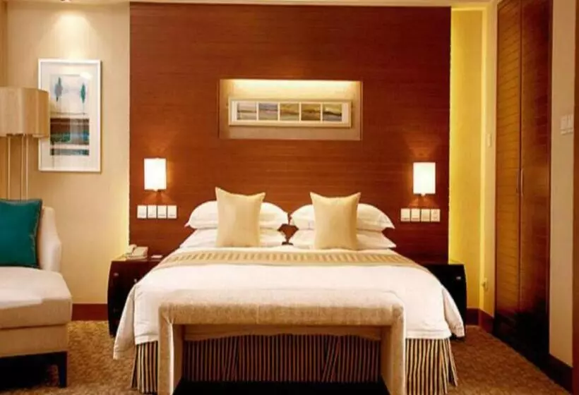 Standard-studio, Ramada Beijing North
