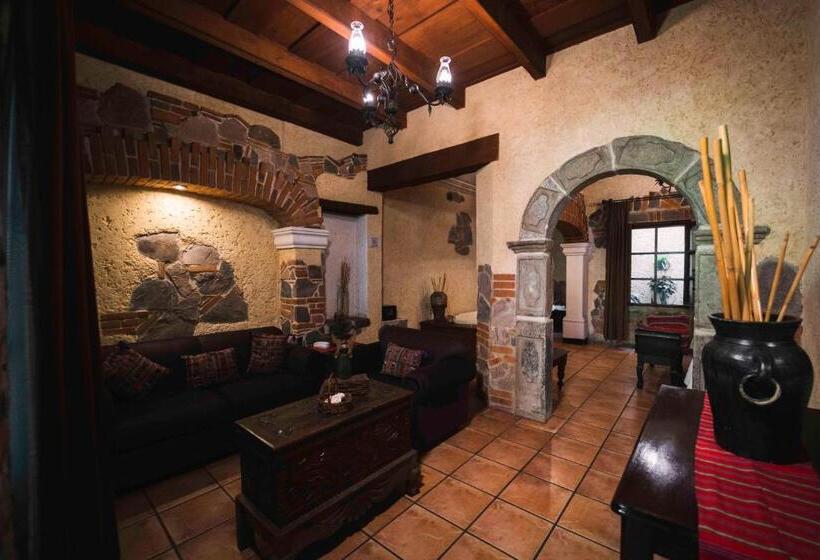 سوییت, Real Plaza