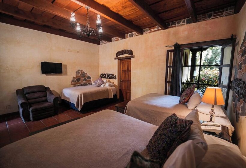 اتاق استاندارد چهار تخته, Real Plaza