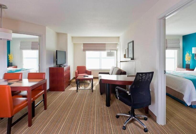 Люкс 2 Спальни, Residence Inn Bismarck North