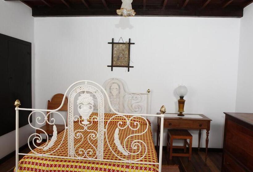 Номер Стандарт, Quinta Do Martelo