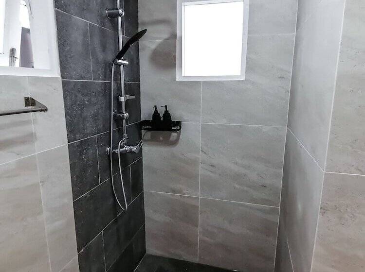 オーシャンビューのスタンダードバンガロー, The Cosy Maenam Beach Resort