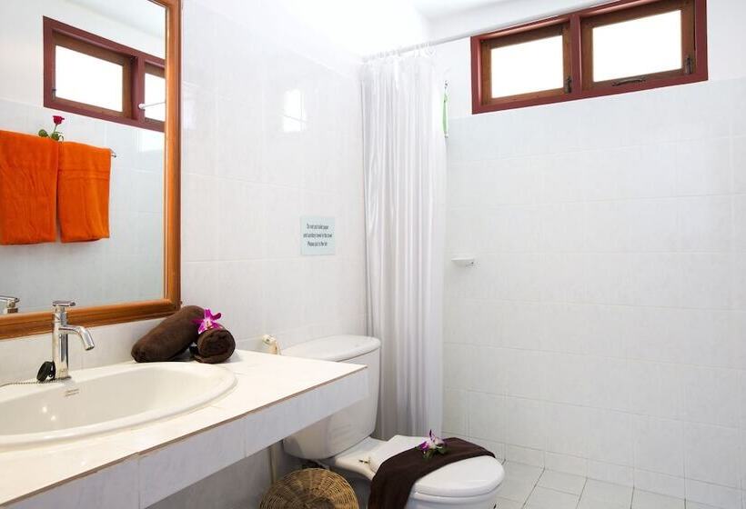 オーシャンビューのスタンダードバンガロー, The Cosy Maenam Beach Resort