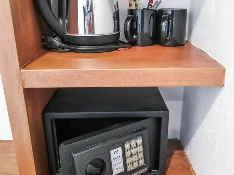 オーシャンビューのスタンダードバンガロー, The Cosy Maenam Beach Resort