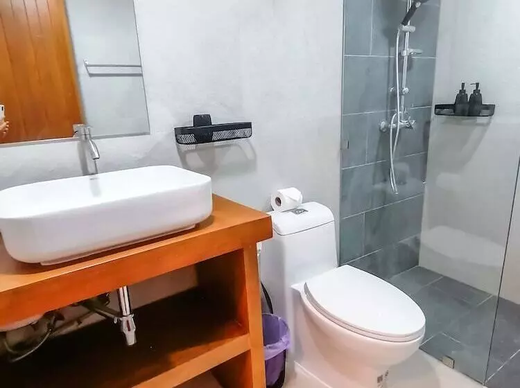 スタンダードバンガロー, The Cosy Maenam Beach Resort