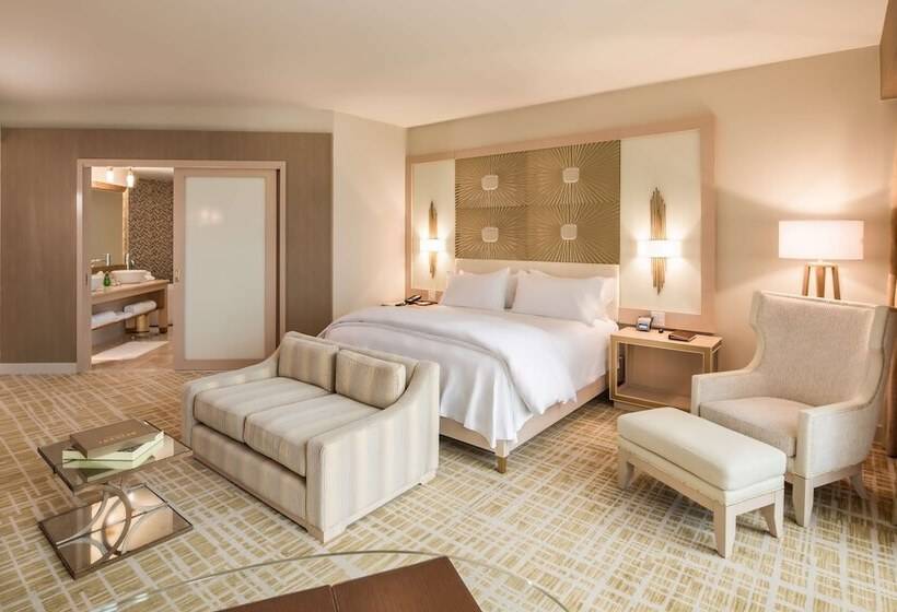 Полулюкс, Waldorf Astoria Panama