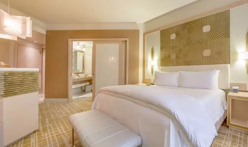 デラックスルーム, Waldorf Astoria Panama