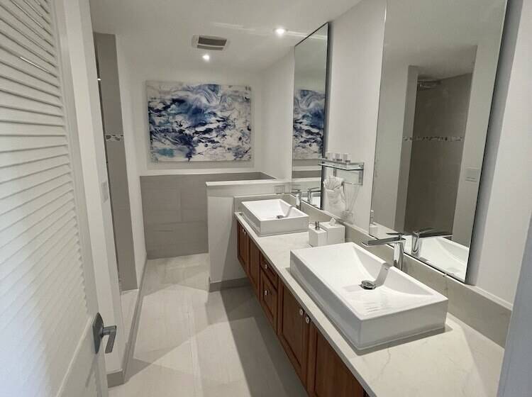 ３ベッドルームスタンダードバンガロー, Windsong On The Reef