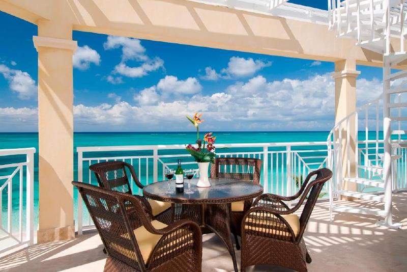 ２ベッドスイートルーム, Windsong On The Reef