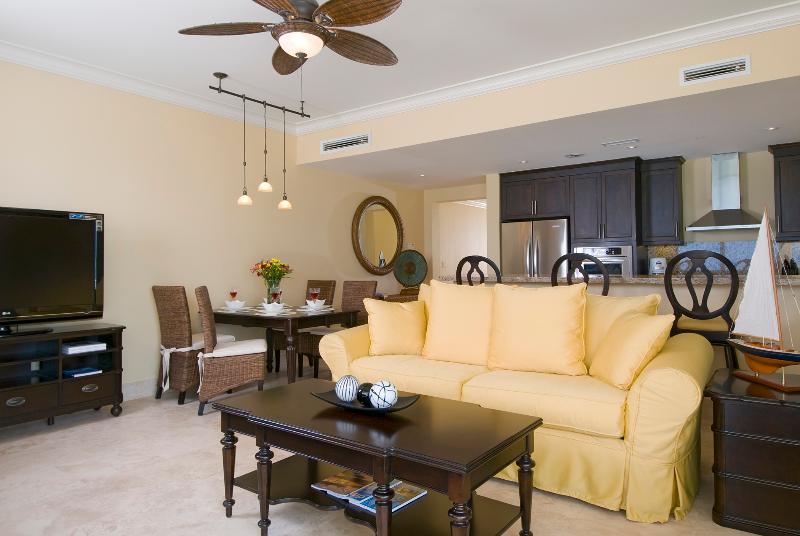 デラックススイート２ベッドルーム, Windsong On The Reef