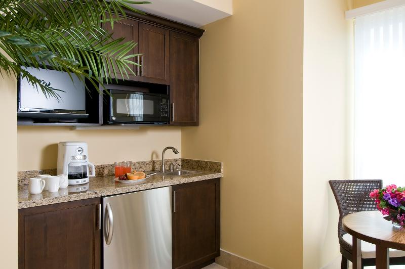 デラックススイート２ベッドルーム, Windsong On The Reef