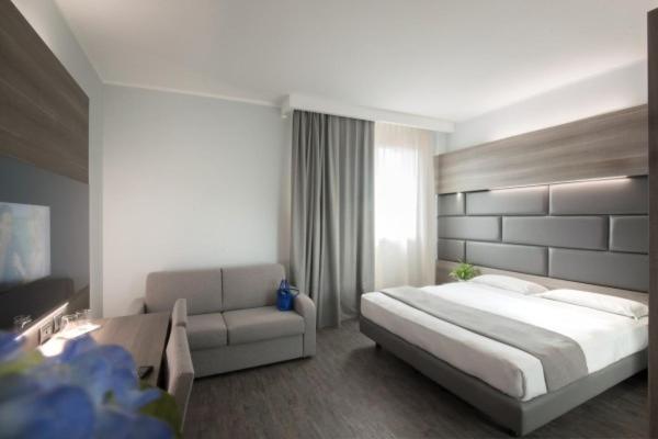 高级大房间, Just Hotel Saronno