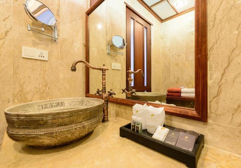 Номер Deluxe, Khaolak Oriental Resort Adult Only