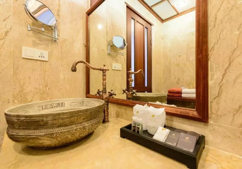 اتاق لوکس, Khaolak Oriental Resort  Adult Only