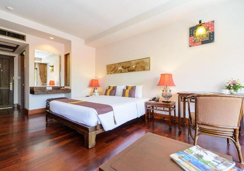 Номер Deluxe, Khaolak Oriental Resort  Adult Only