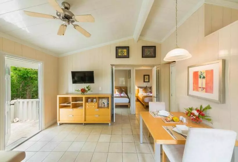 کابین, Kokomo Botanical Resort Caribbean Family Cottages