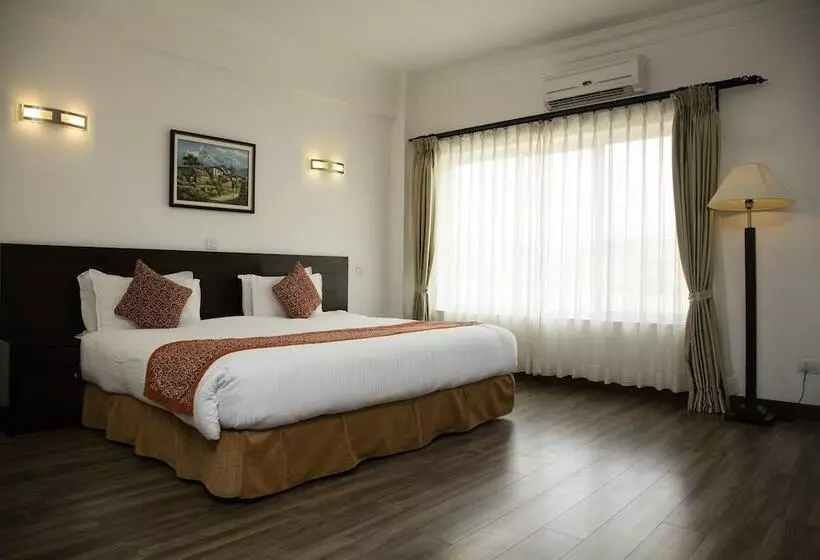 اتاق لوکس یک تخته, Waterfront Resort By Kgh Group