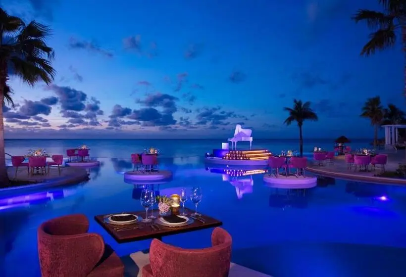 スイートクラブ シービュー, Secrets Riviera Cancún Resort & Spa Adults Only All Inclusive
