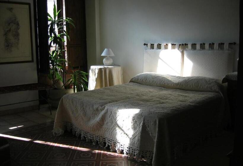 스위트, Guest House Il Giardino Segreto