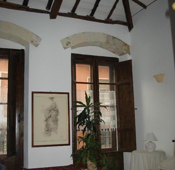 Люкс, Guest House Il Giardino Segreto