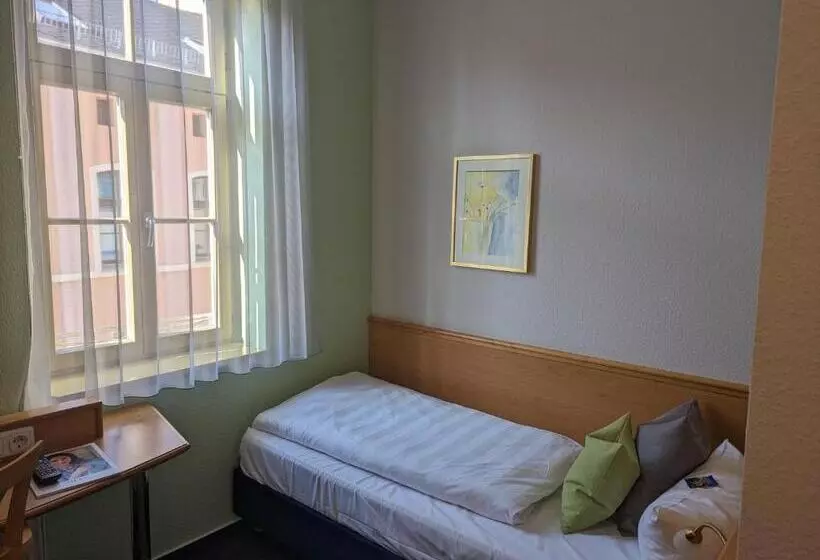 Habitación Estándar Individual, Anna Amalia
