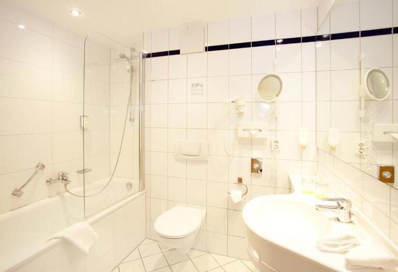 ジュニアスイート, Anna Amalia