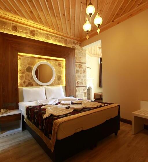 اتاق سوپریور, Bacchus Pension