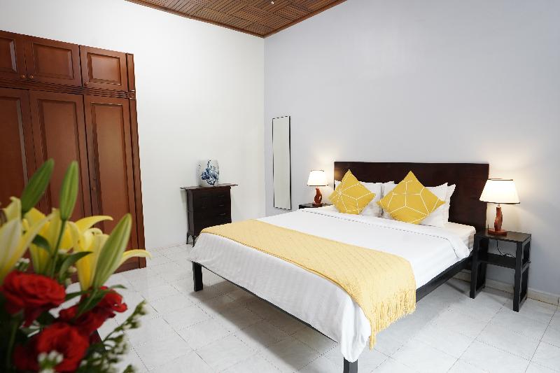 חדר דלוקס, Birdcage Boutique