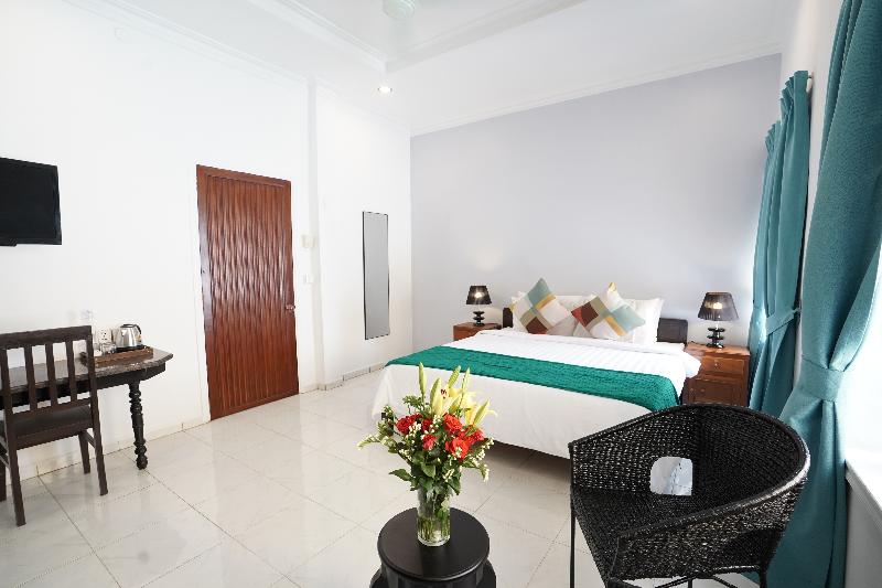 חדר דלוקס, Birdcage Boutique