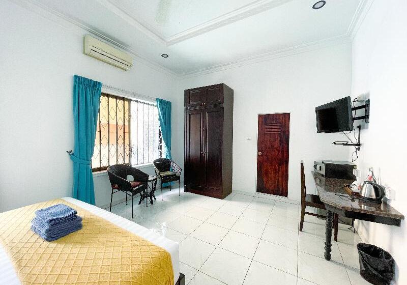 חדר דלוקס, Birdcage Boutique