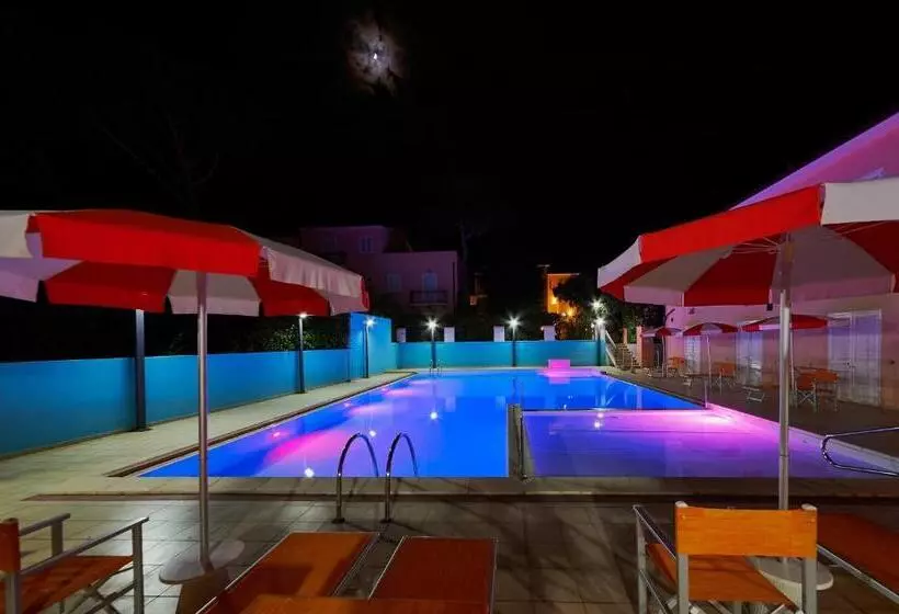 ジュニアスイート, Bolgheri Marina Resort Ex Varo Village