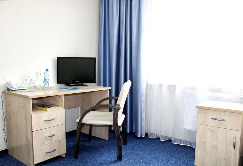 スタンダードシングルルーム, East Time