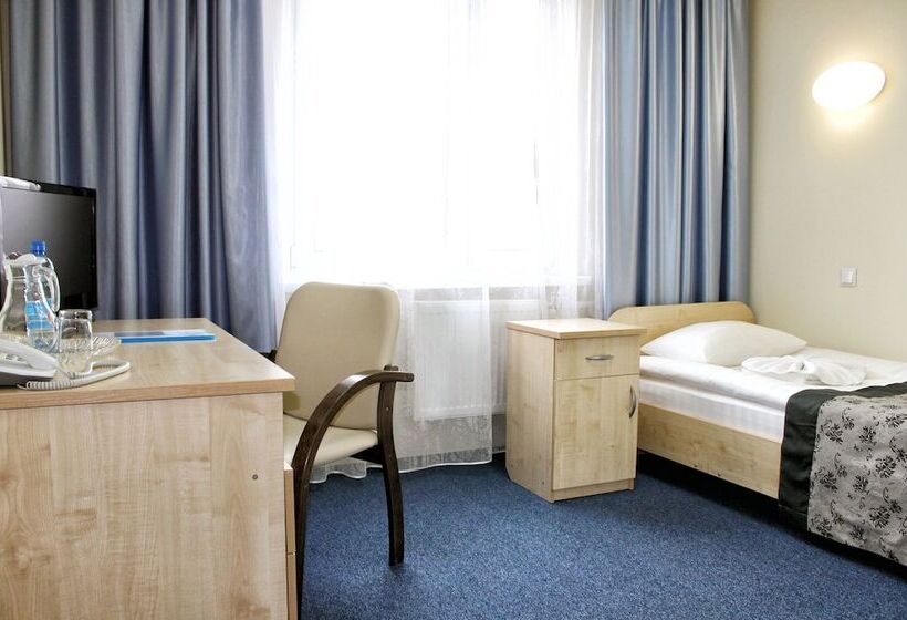 スタンダードシングルルーム, East Time