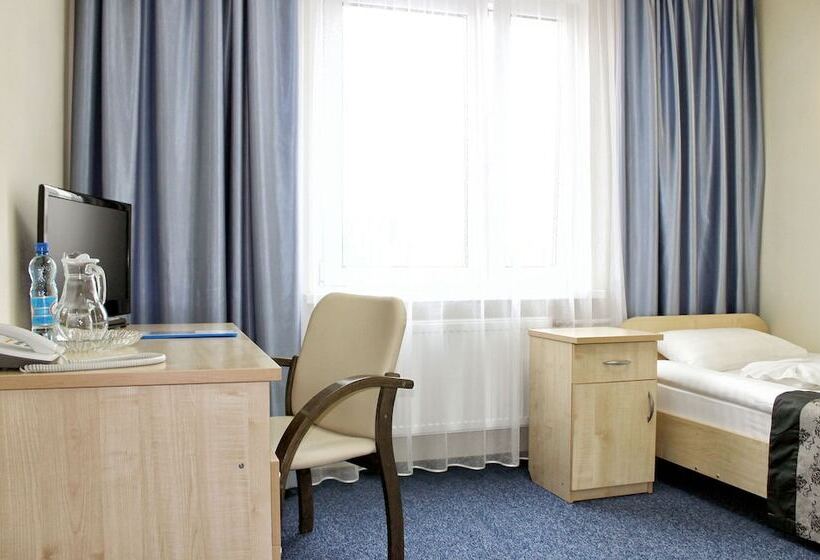 ファミリールーム, East Time