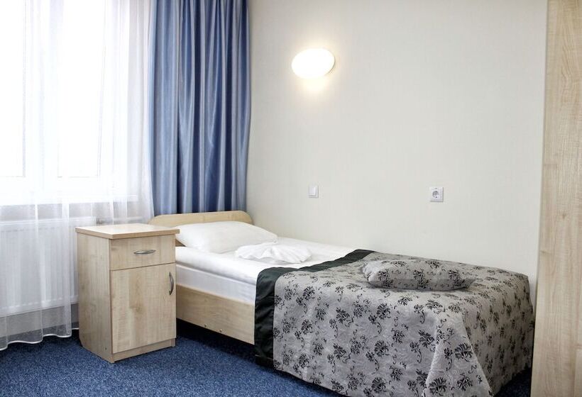 ファミリールーム, East Time