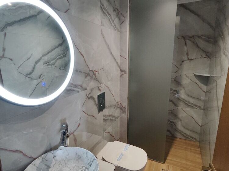 غرفة قياسية مطلّة علي البحر, Filoxenia Hotel Monemvasia