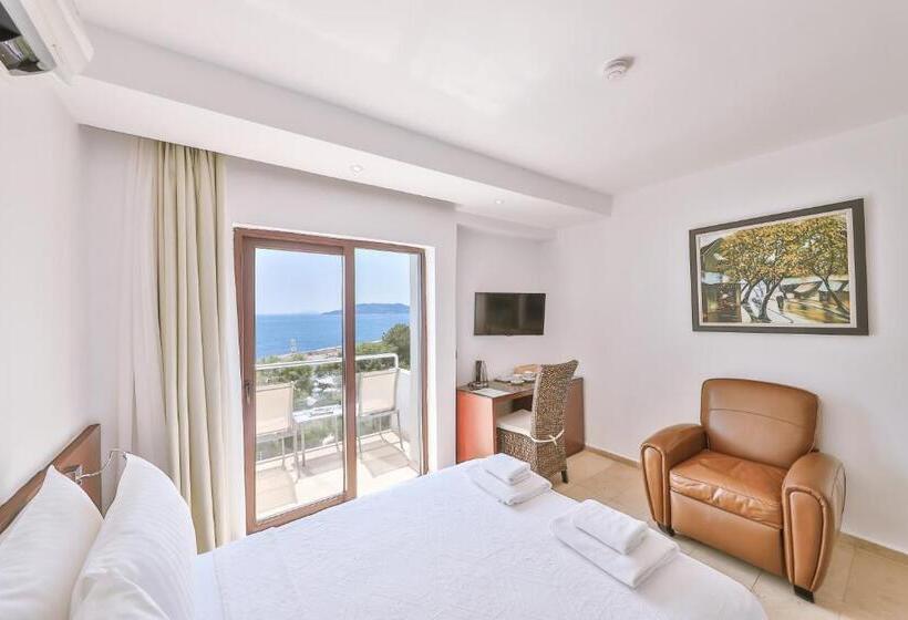 غرفة قياسية مطلّة علي البحر, Gardenia