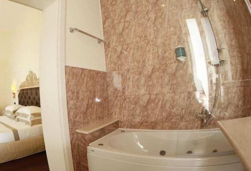 اتاق استاندارد یک نفره, Grand Hotel Di Lecce