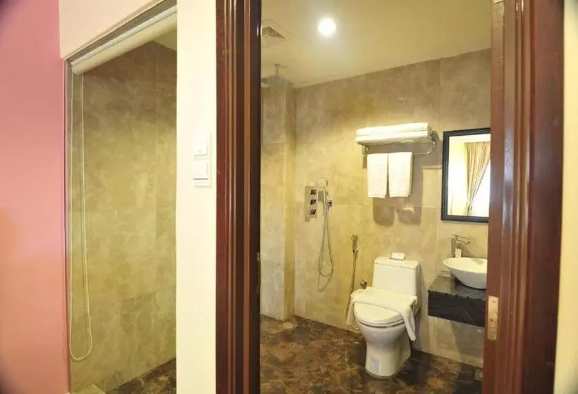 Premium Zimmer, Hallmark Crown