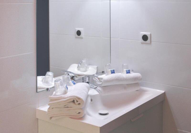 Номер Стандарт, Ibis Budget Hyères
