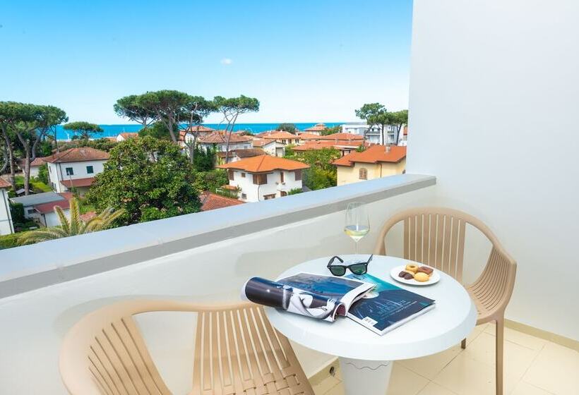 غرفة كومفورت مطلة علي البحر, L Alba